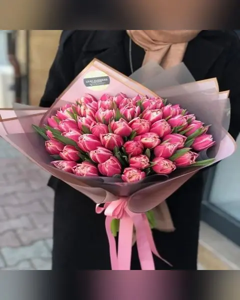 Pembe Lale Buketi