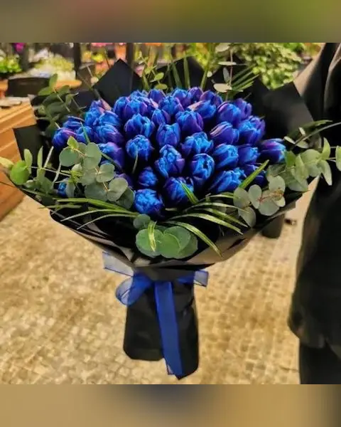 25’li Mavi Lale Buketi